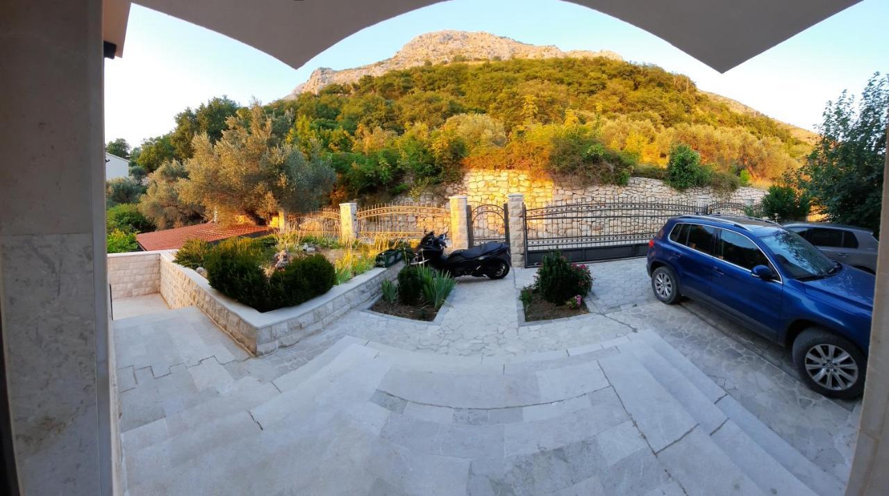 Villa Lipski Sveti Stefan Extérieur photo
